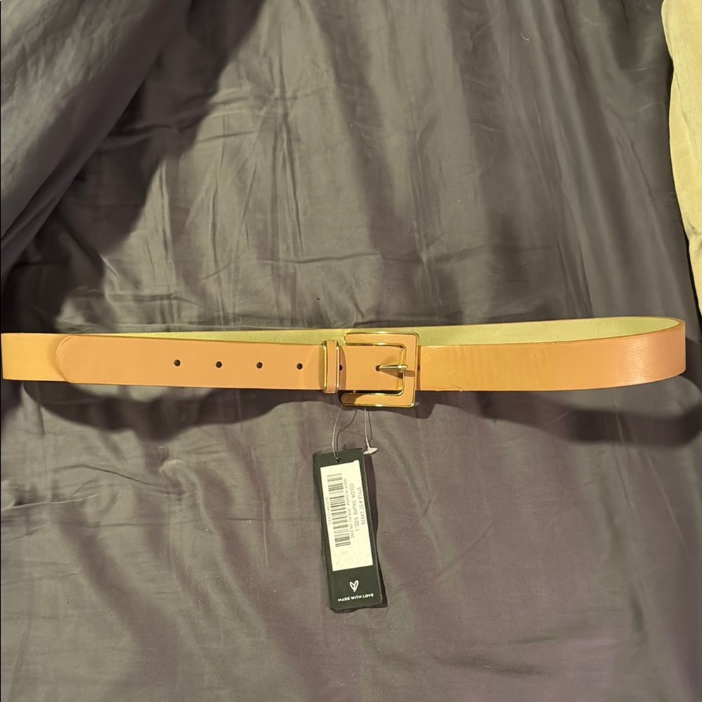 NWT LuLus Tan & gold Belt